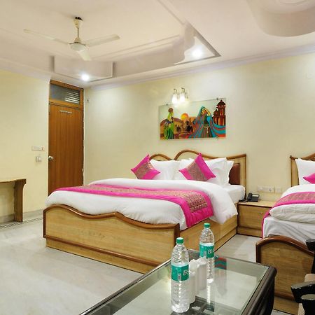 Hotel De Holiday International @ New Delhi Station Ngoại thất bức ảnh