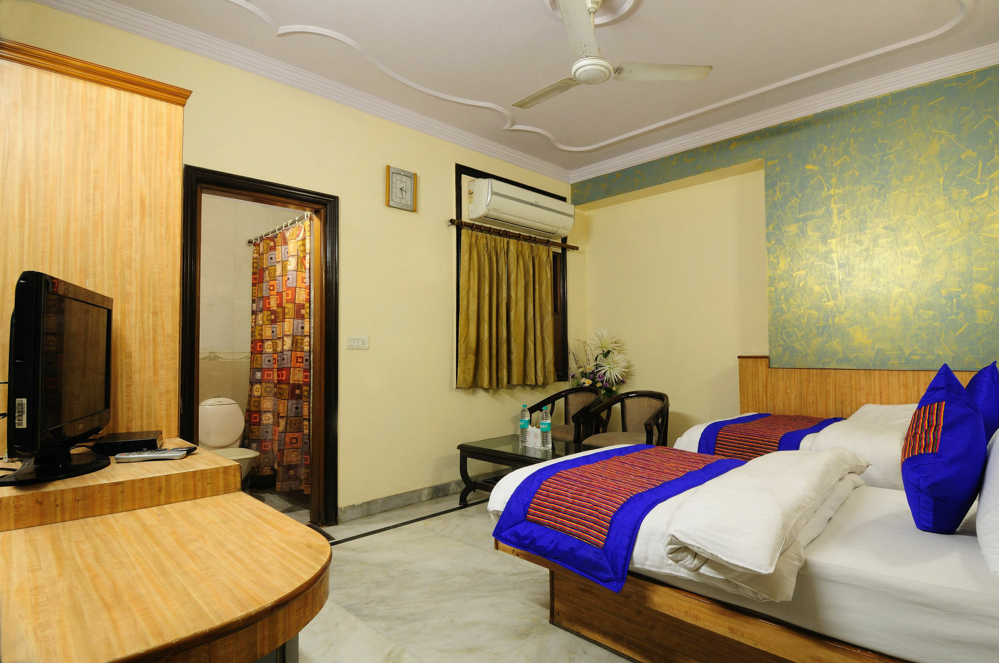 Hotel De Holiday International @ New Delhi Station Ngoại thất bức ảnh